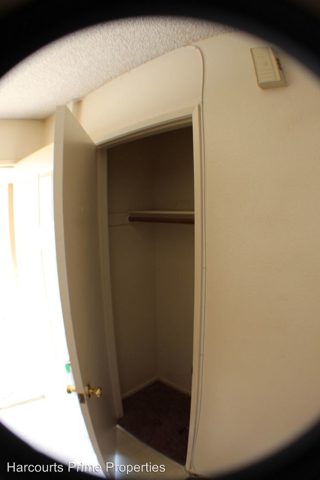 Building Photo - 6362 Bagley Ave