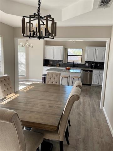 Foto del edificio - 127 Lori Dr