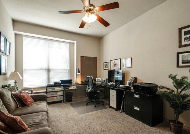 Foto del edificio - 205 Carrington Ln