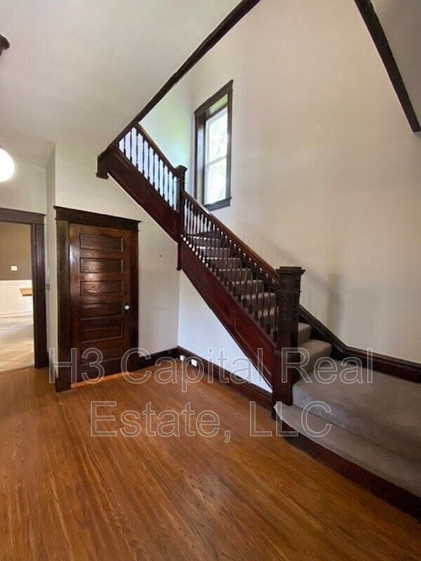 Foto del edificio - 3311 W Main St