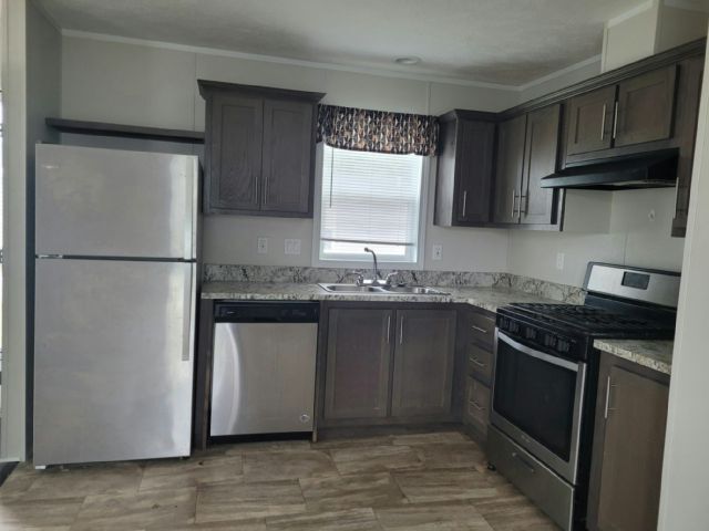 Building Photo - 925 Hamlet Cir