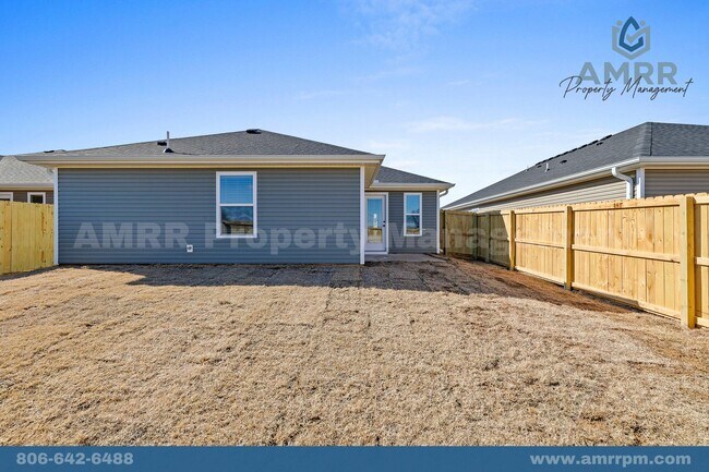 Foto del edificio - 3-Bedroom Home In Suburban-Style Neighborh...