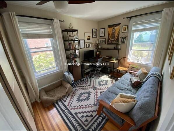 Foto principal - 133 Otis St