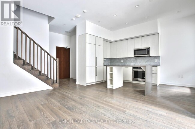 Building Photo - 38 Iannuzzi St