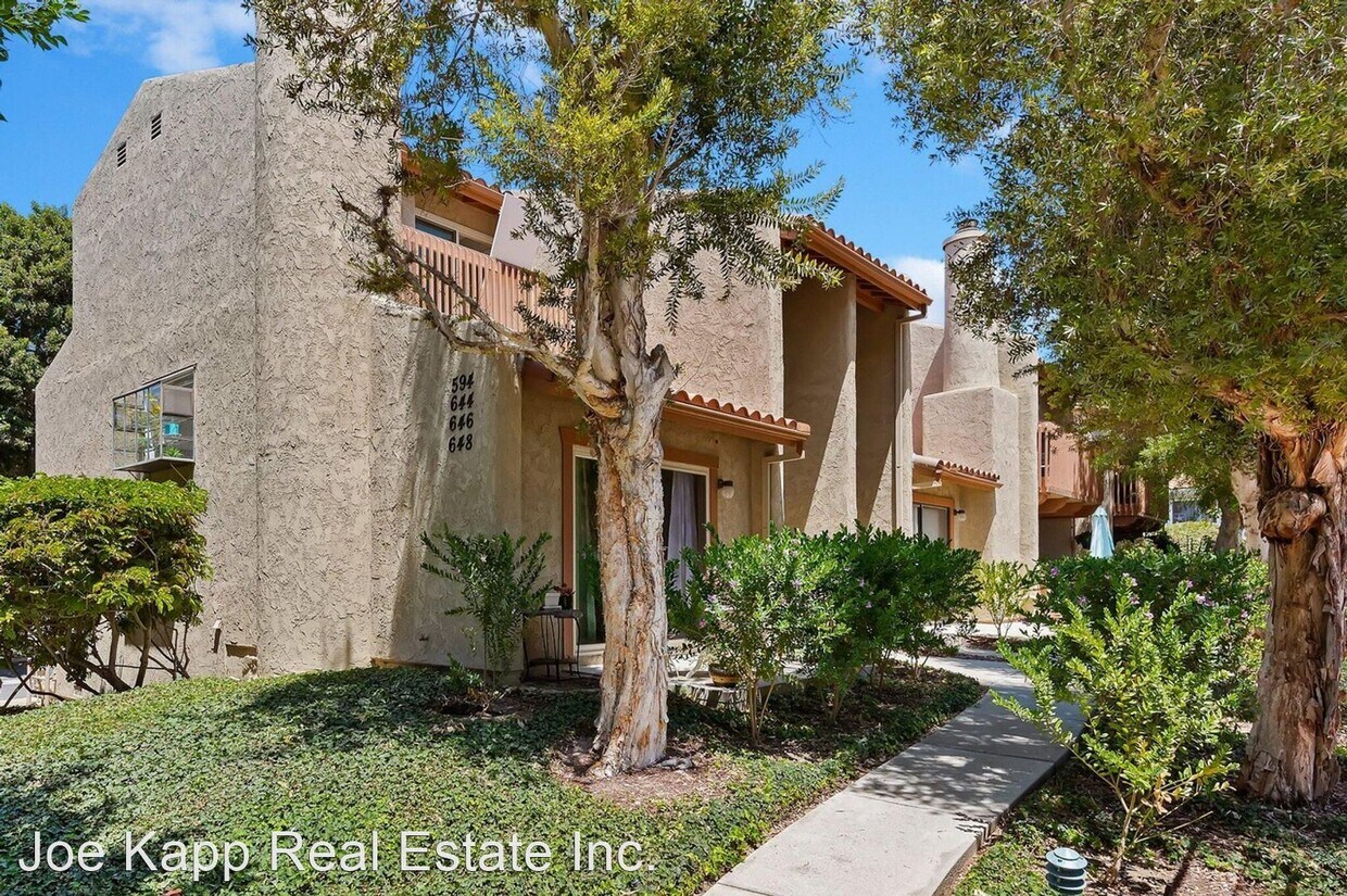 Primary Photo - 2 br, 2 bath House - 594 Rosewood Ave.