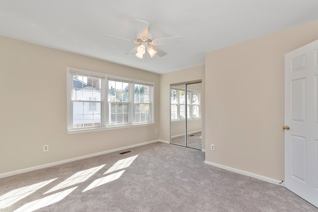 Building Photo - 103 Turnbridge Ln