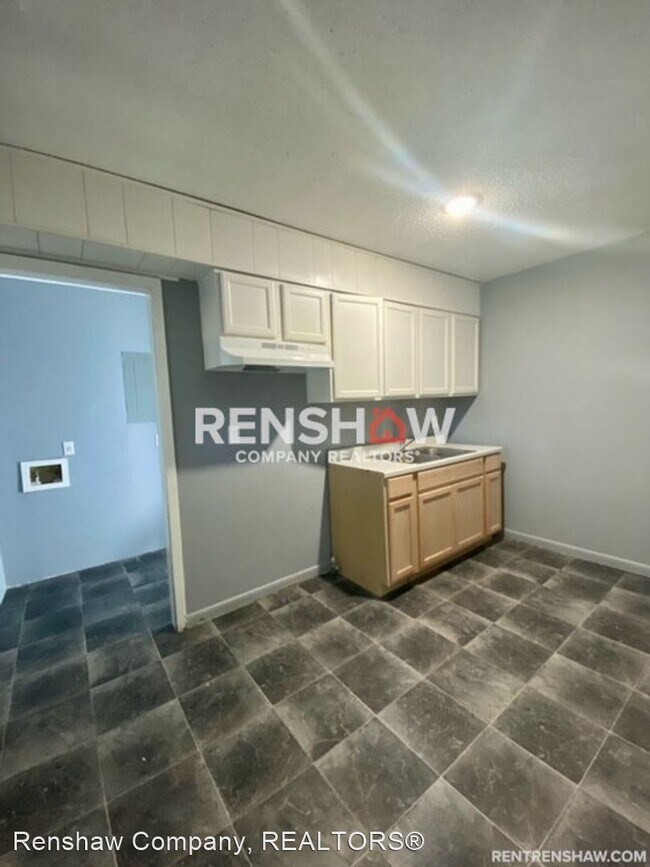 Building Photo - 2 br, 1.5 bath House - 5018 Horn Lake Rd