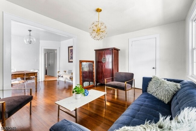 Building Photo - 46 Bellevue Ave