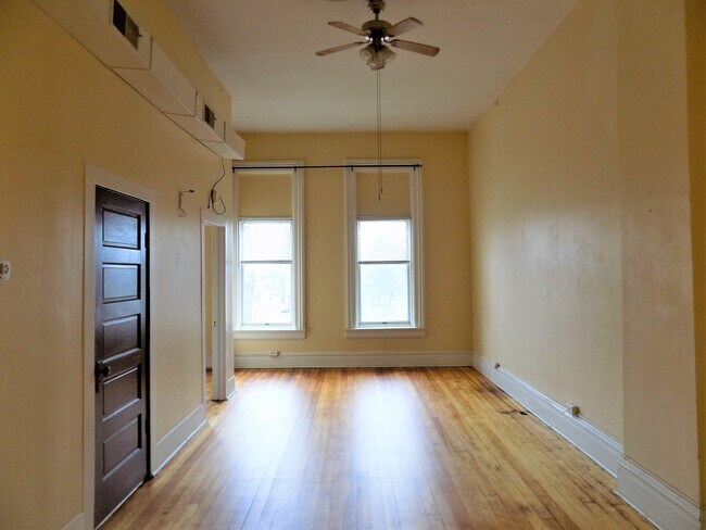 Building Photo - 56 E Burlington Ave