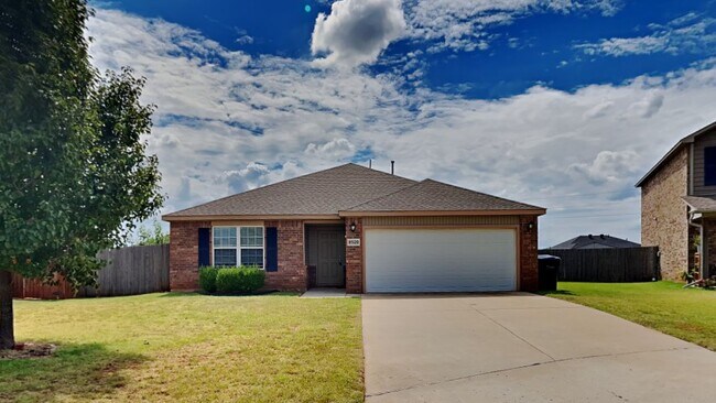 Photo - Spacious 3 Bedroom 2 Bathroom Home in Must...