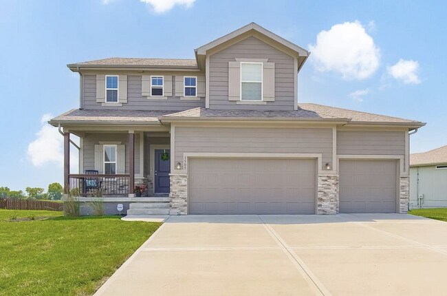 Foto del edificio - Beautiful 4 Bedroom/ 3.5 Bath Home In Belton!