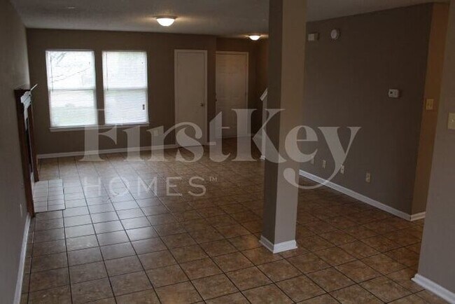 Building Photo - 5819 Costino Ln
