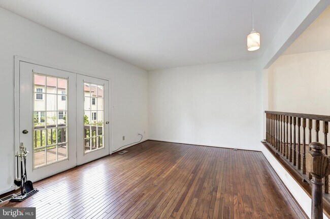 Building Photo - 9632 Sutton Green Ct