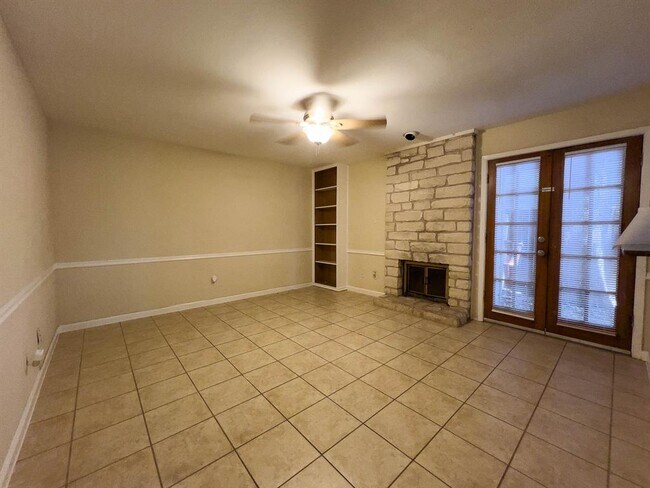 Building Photo - 3506 Speedway
