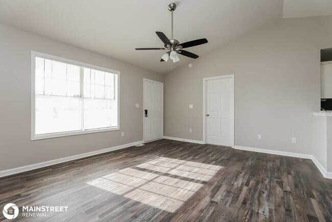 Building Photo - 421 Malibu Canyon Dr