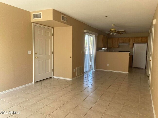 Foto del edificio - 2 bedroom townhome!