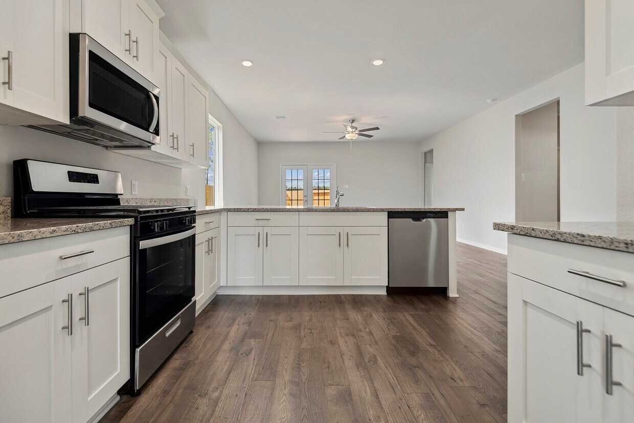 Foto principal - 16448 Blossom Grv Dr