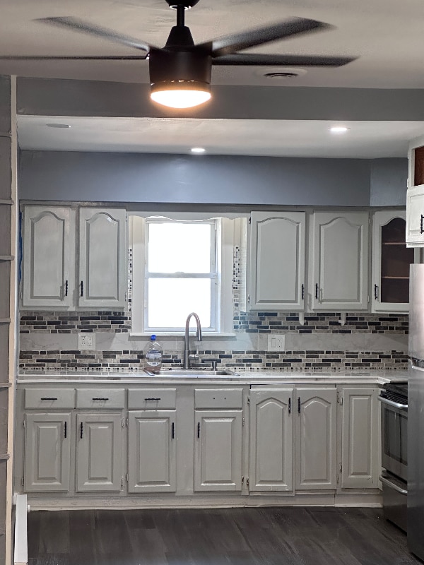 Foto del edificio - 4731 Meridian St