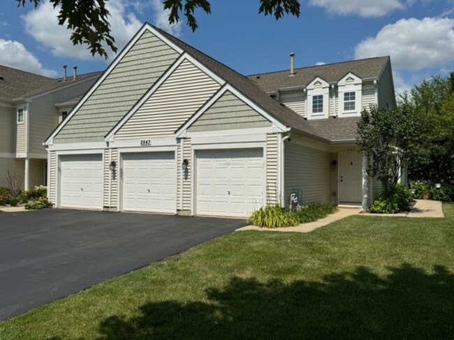 Foto del edificio - 2843 Rutland Cir