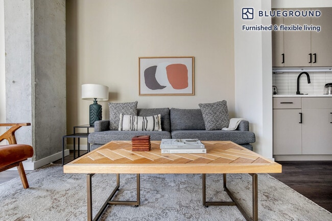 Foto del edificio - 751 N Hudson Ave