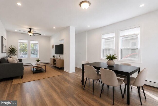 Foto del edificio - 233 Park Ln