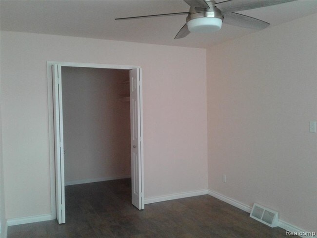 Foto del edificio - 5180 23 Mile Rd