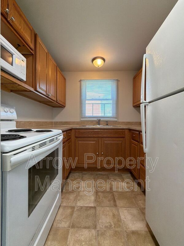 Foto del edificio - 5447 Benton St