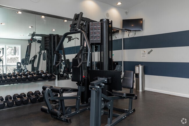 Gimnasio - Huntington Apartments