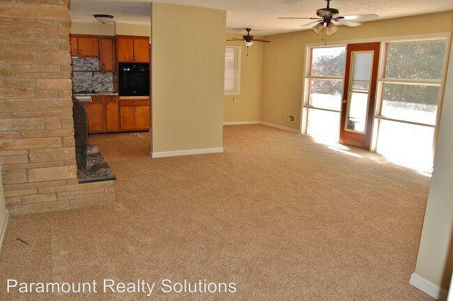 Building Photo - 2 br, 2 bath House - 214 Benson Road