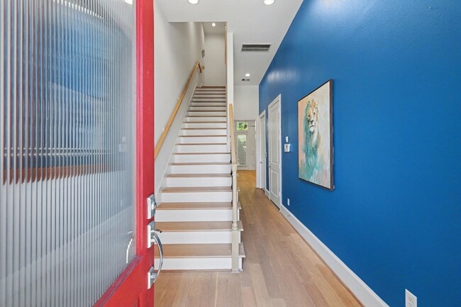 Foto del edificio - 2713 Kinsley Oaks Dr