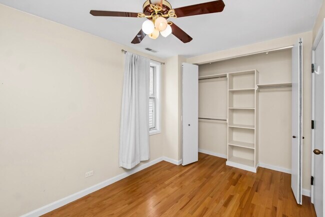 Foto del edificio - 2238 W 21st Pl