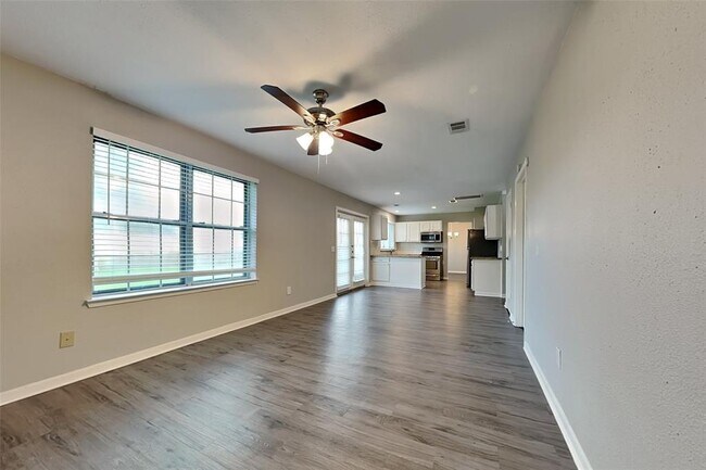 Foto del edificio - 3714 Ginger Ln