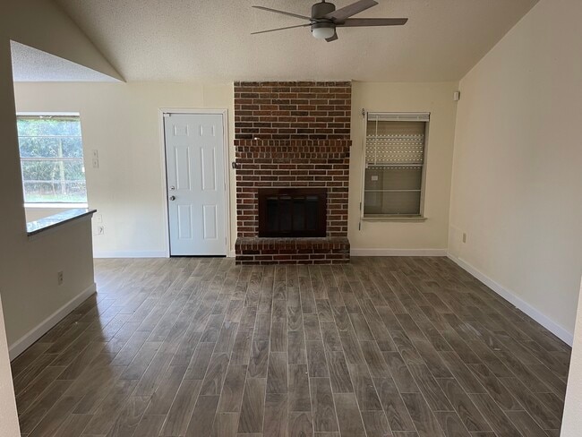 Building Photo - 2436 Tattersall Dr