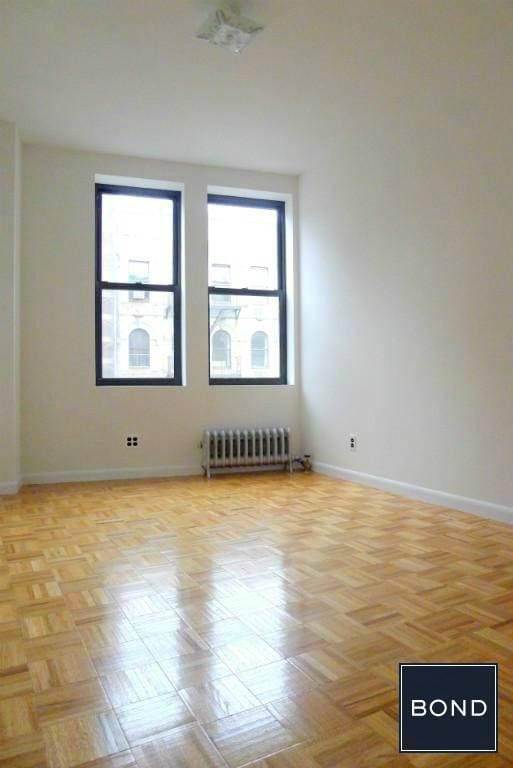 Primary Photo - 369 Broome St