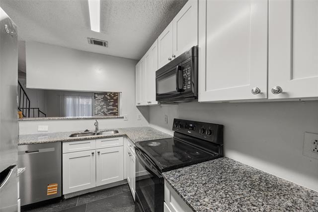 Foto del edificio - 601 Carriagehouse Ln