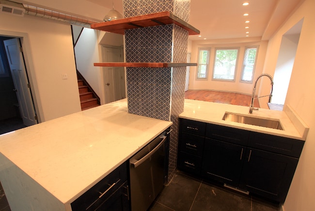 Building Photo - 4145 Fischer St