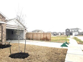 Building Photo - 21422 Chester Cliff Ln