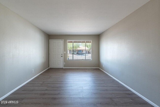 Building Photo - 2743 E John Cabot Rd