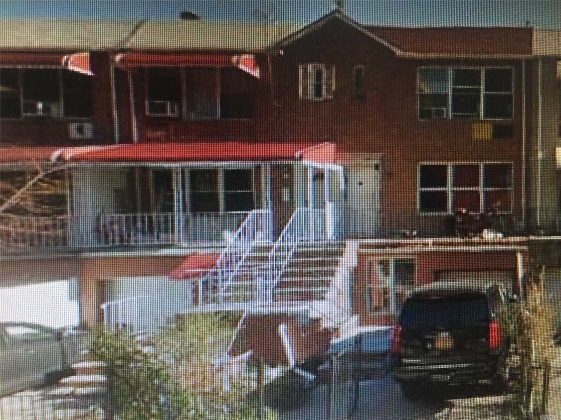 Primary Photo - 31-47 49th St