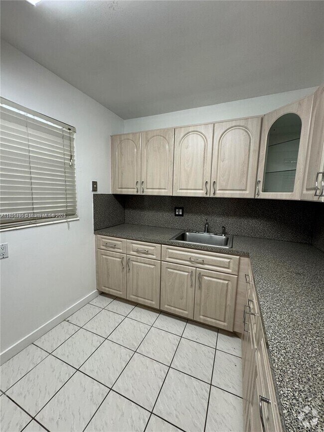 Building Photo - 7787 SW 86th St