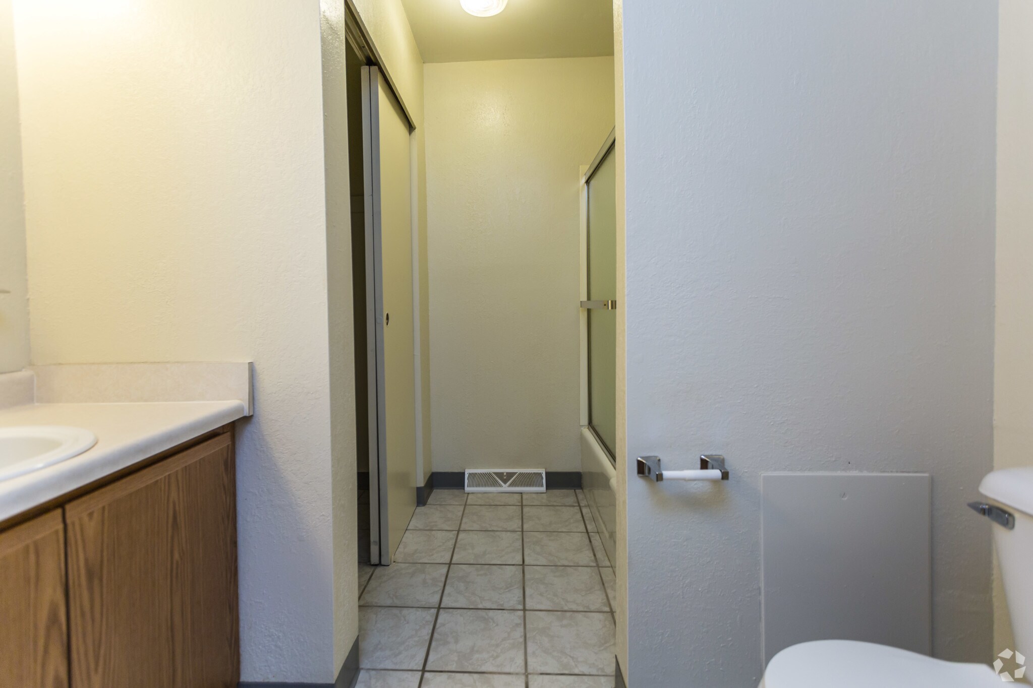 Central Park West Apartments & Townhomes – photo 4