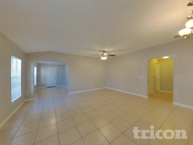 Building Photo - 5555 Village Pond Cir