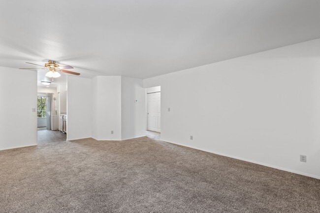 Foto del edificio - 14755 W Hidden Creek Ct