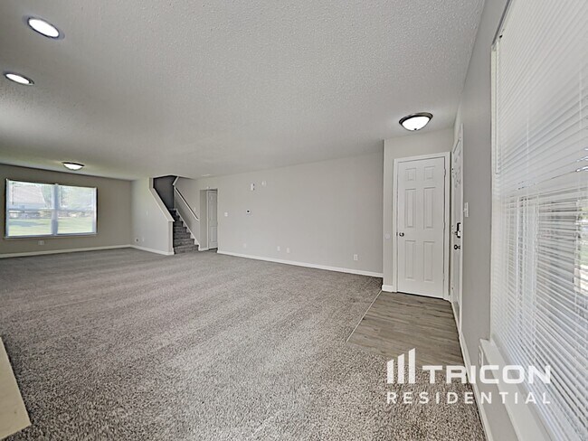 Foto del edificio - 9635 Gull Lake Dr