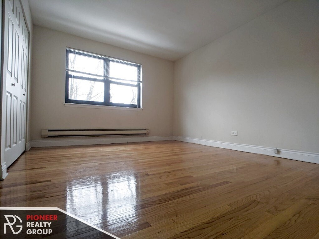 Primary Photo - Lincoln Park 1 bed