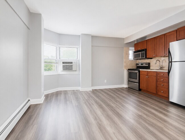 Foto del edificio - 4960 N Marine Dr