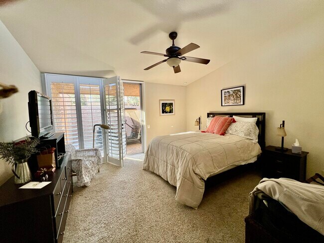 Building Photo - 48852 Owl Ln