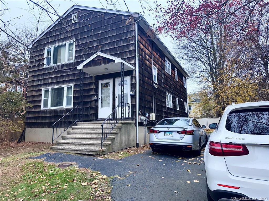 104 Lenox Ave, Bridgeport, CT 06605 Room for Rent in Bridgeport, CT