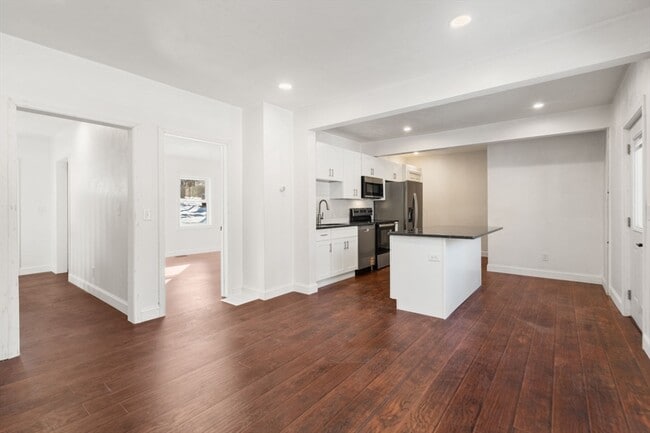 Foto del edificio - 99 Main St