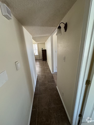 Building Photo - 544 Northwyck Way